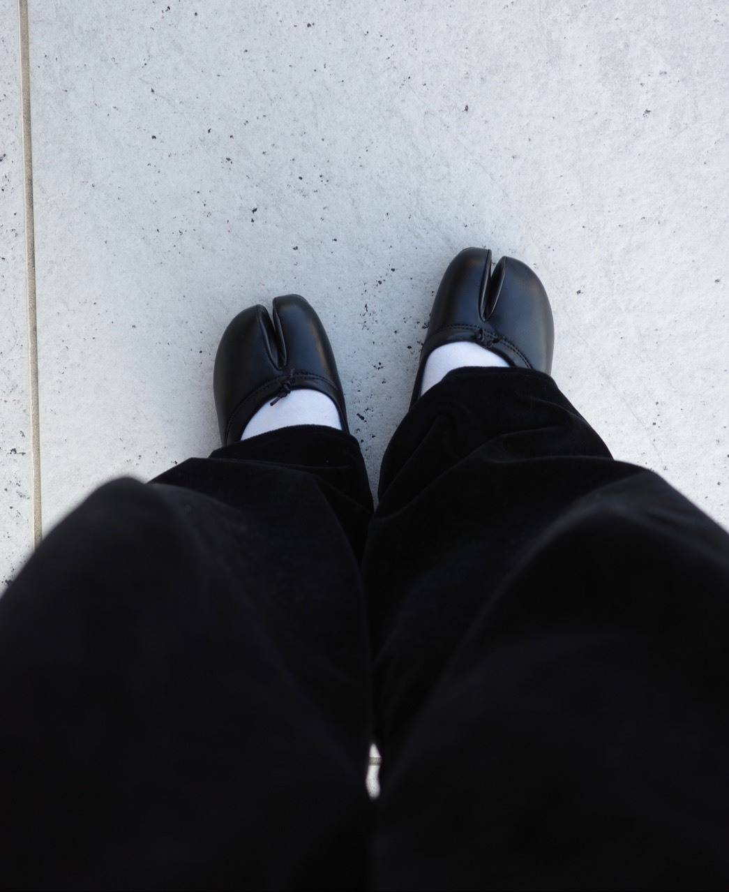 足袋デザインパンプス