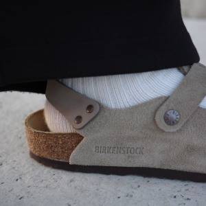 足裏フィットで疲れにくい！コーデも即こなれる「ビルケンシュトック」サンダル