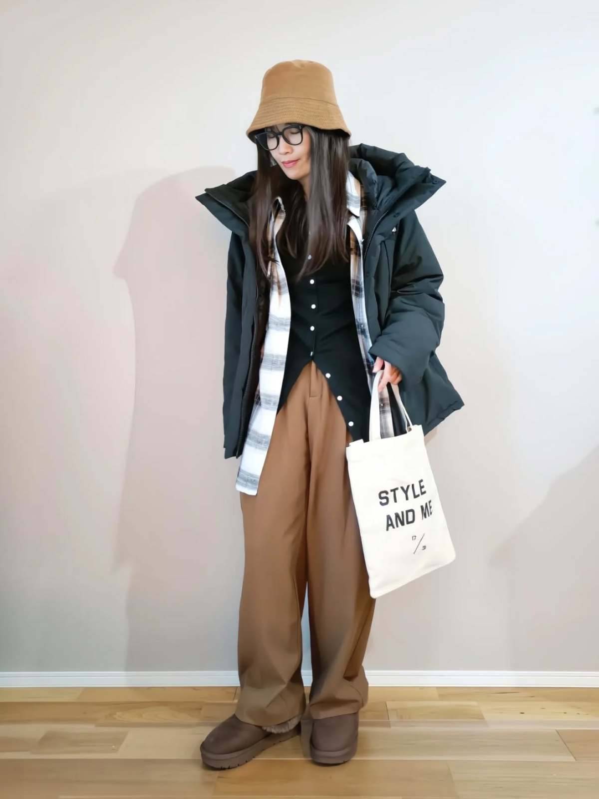 柄シャツをアクセントにする♡