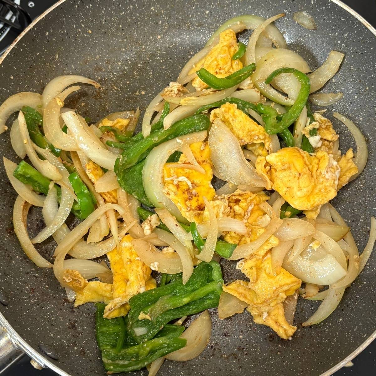 JAグループ公式の「もやしピーマンの五香粉卵炒め」のレシピ