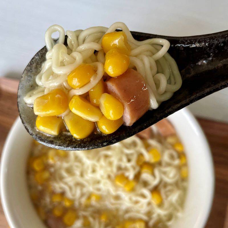 サッポロ一番公式の「とろ〜りコーンラーメン」のレシピ