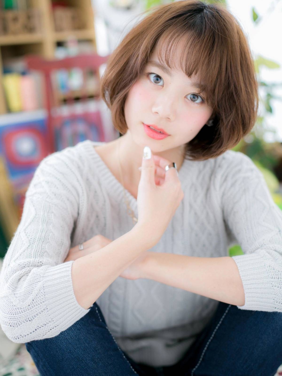 ふんわりひし形ボブ