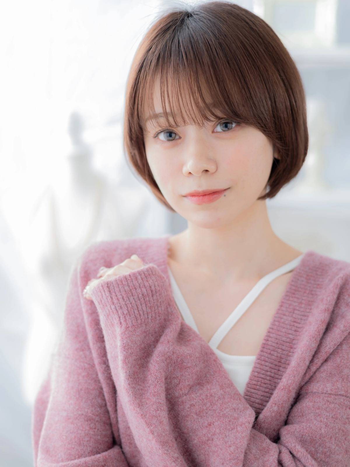 ミルクティピンクの丸みショート