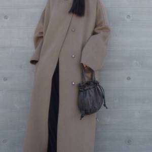 首元までぬくぬく♪きれいめ派にもおすすめ“ベージュ”のフード付ロングコート
