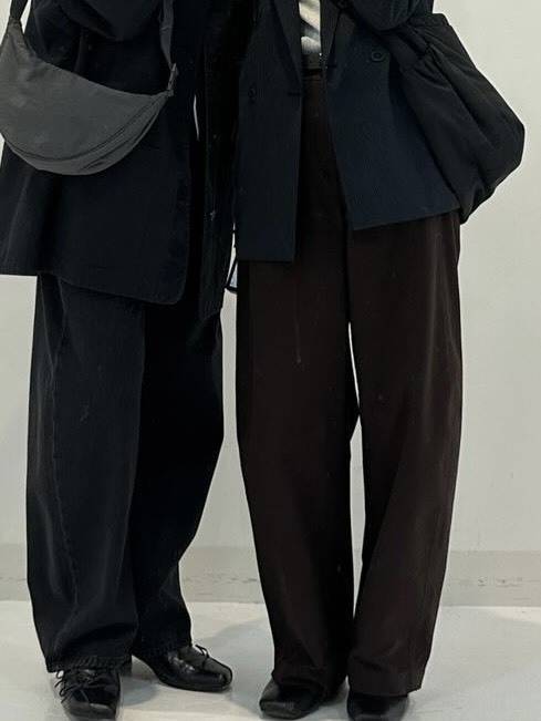 UNIQLO バギーカーブジーンズ