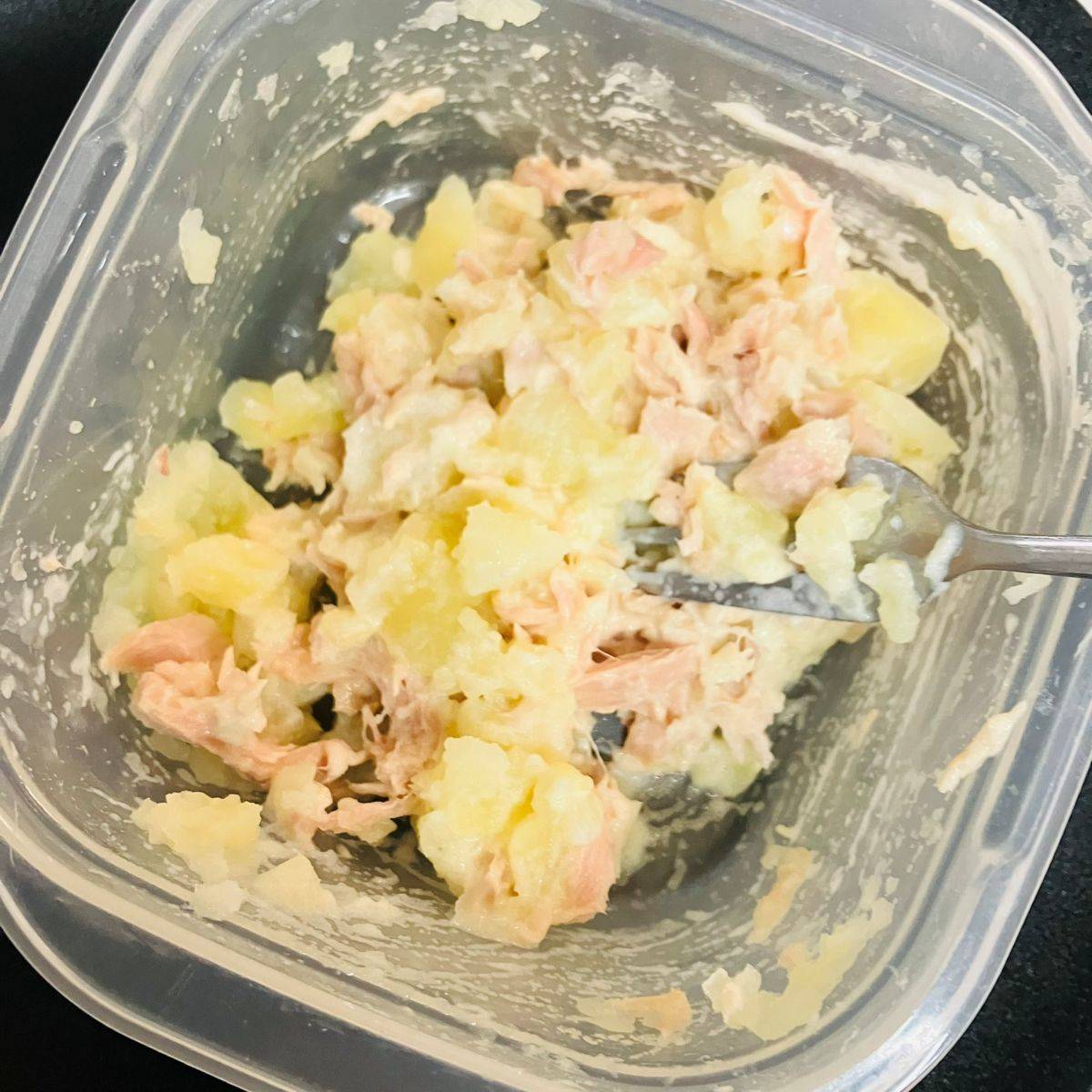 いなば公式の「ツナとコーンのマッシュポテトピザ」のレシピ