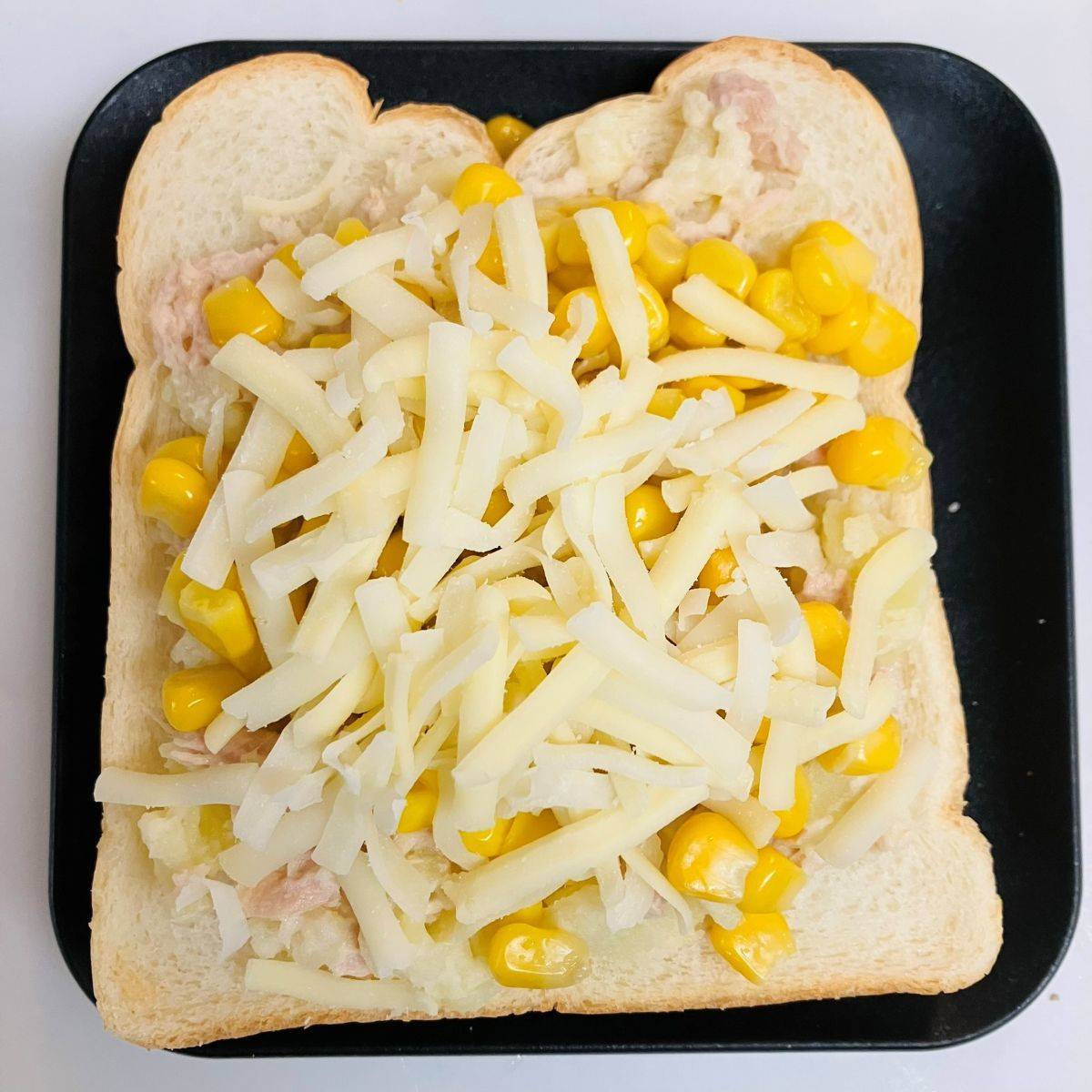 いなば公式の「ツナとコーンのマッシュポテトピザ」のレシピ