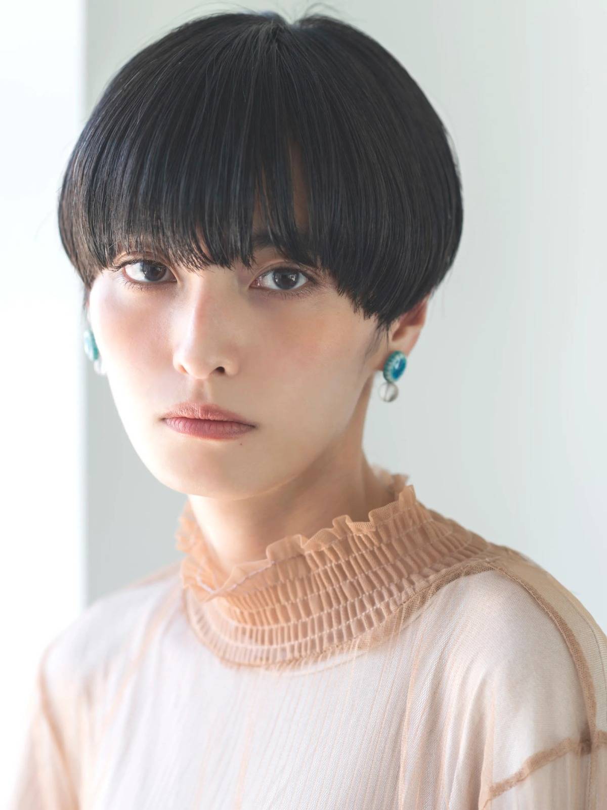 個性派レトロモードショート