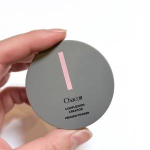 【数量限定】粉っぽさどこ？サラすべ桃肌が続く「チャコット」優秀パウダーにミニ登場！