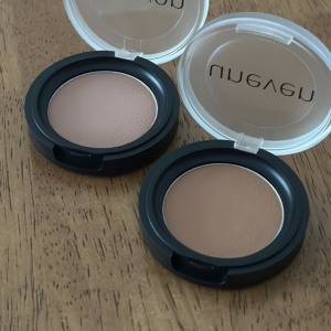 ブラシや指で塗れて失敗しない！チーク苦手さんにもおすすめ「uneven」チーク