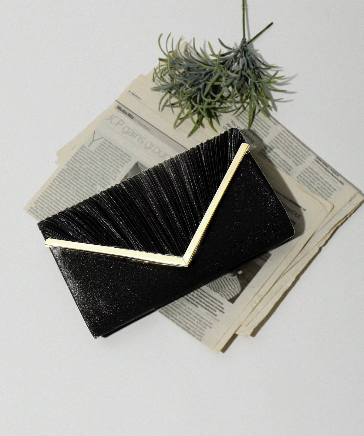 bflat プリーツ 3wayクラッチバッグ