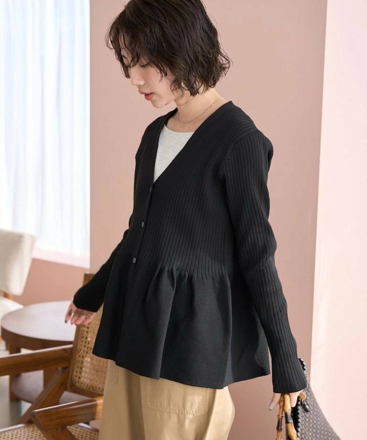 FREAK’S STORE ペプラムVネックボタンニットカーディガン