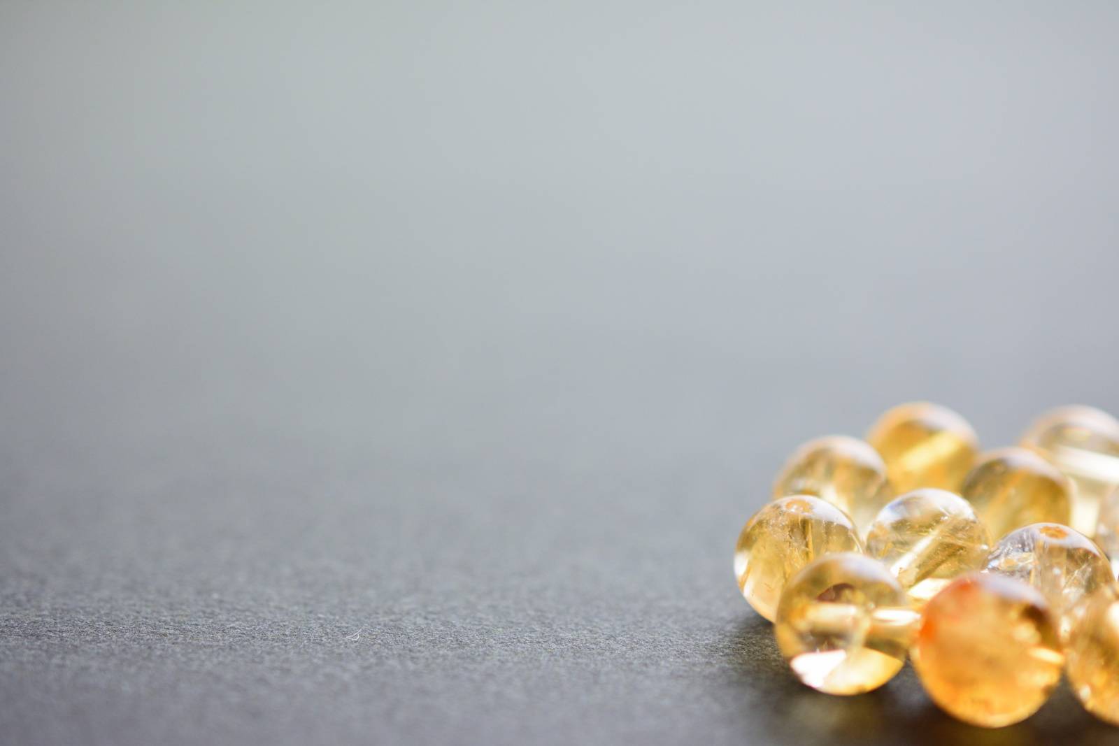 車　財運　上がる　パワーストーン