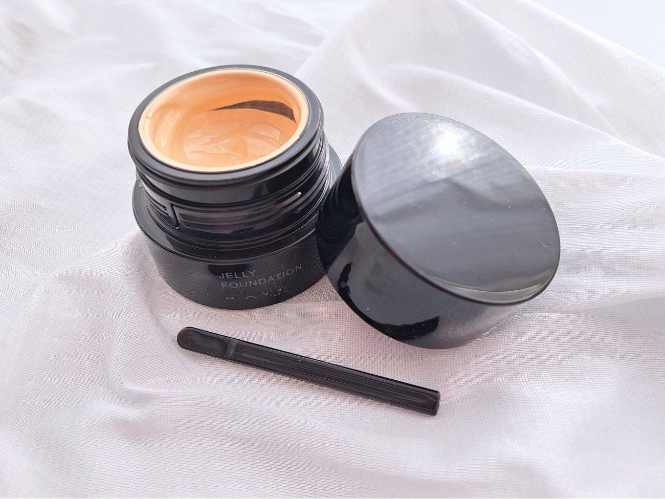 KATE　ジュレリープファンデーション 01