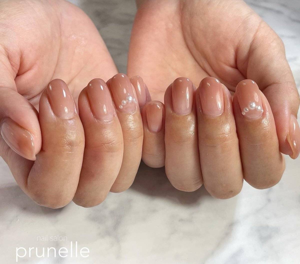 オレンジベージュネイル