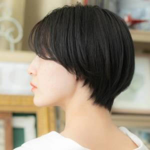  シックなまとまりマッシュショート 