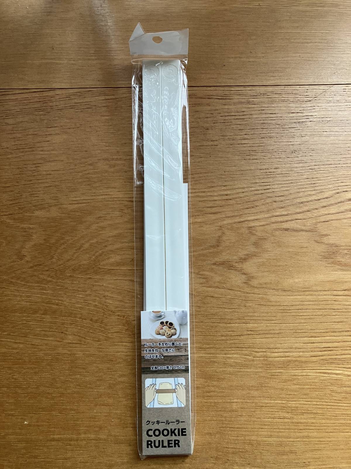 セリアのクッキールーラー