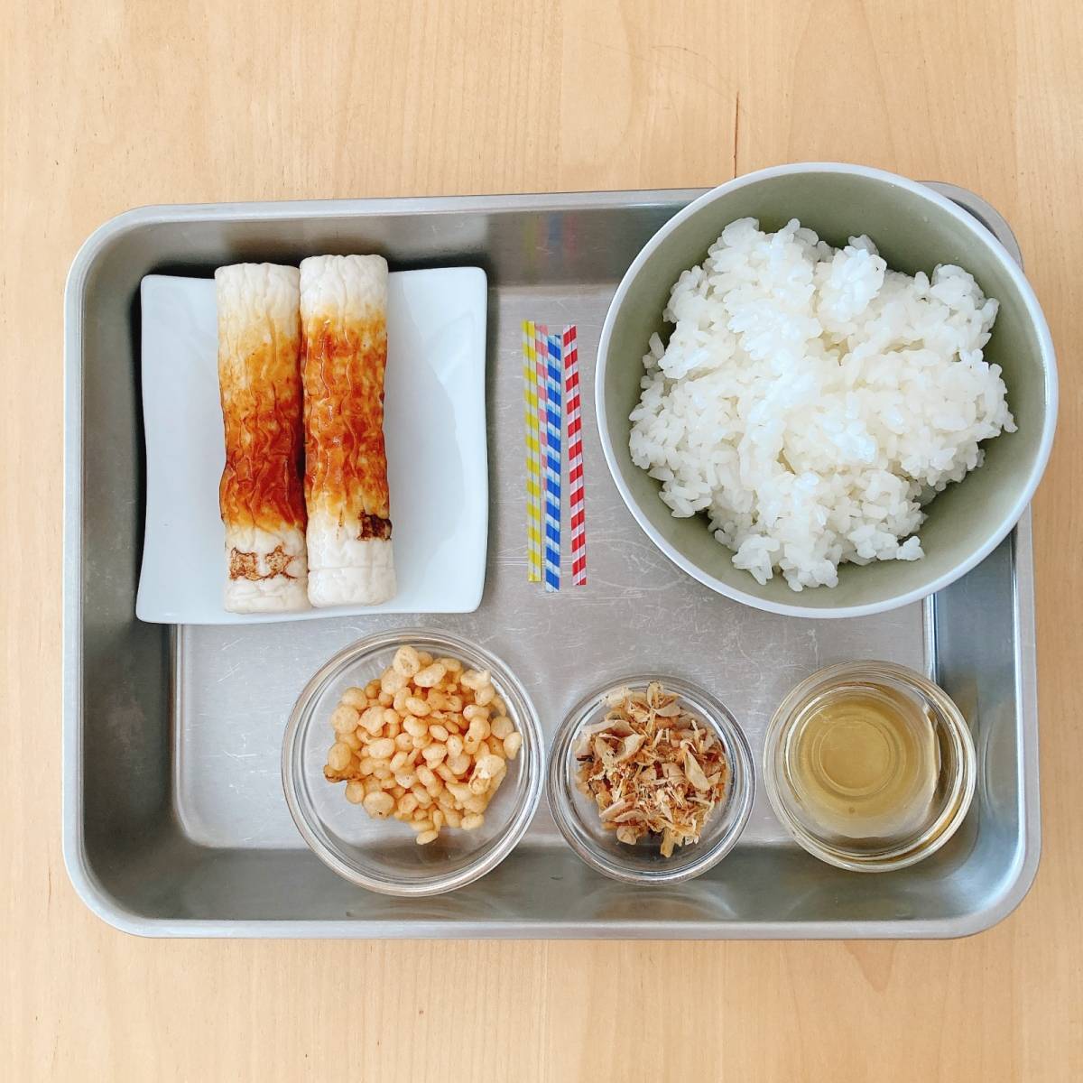 紀文公式の「ちくわでスティックおにぎりのレシピ」のレシピ