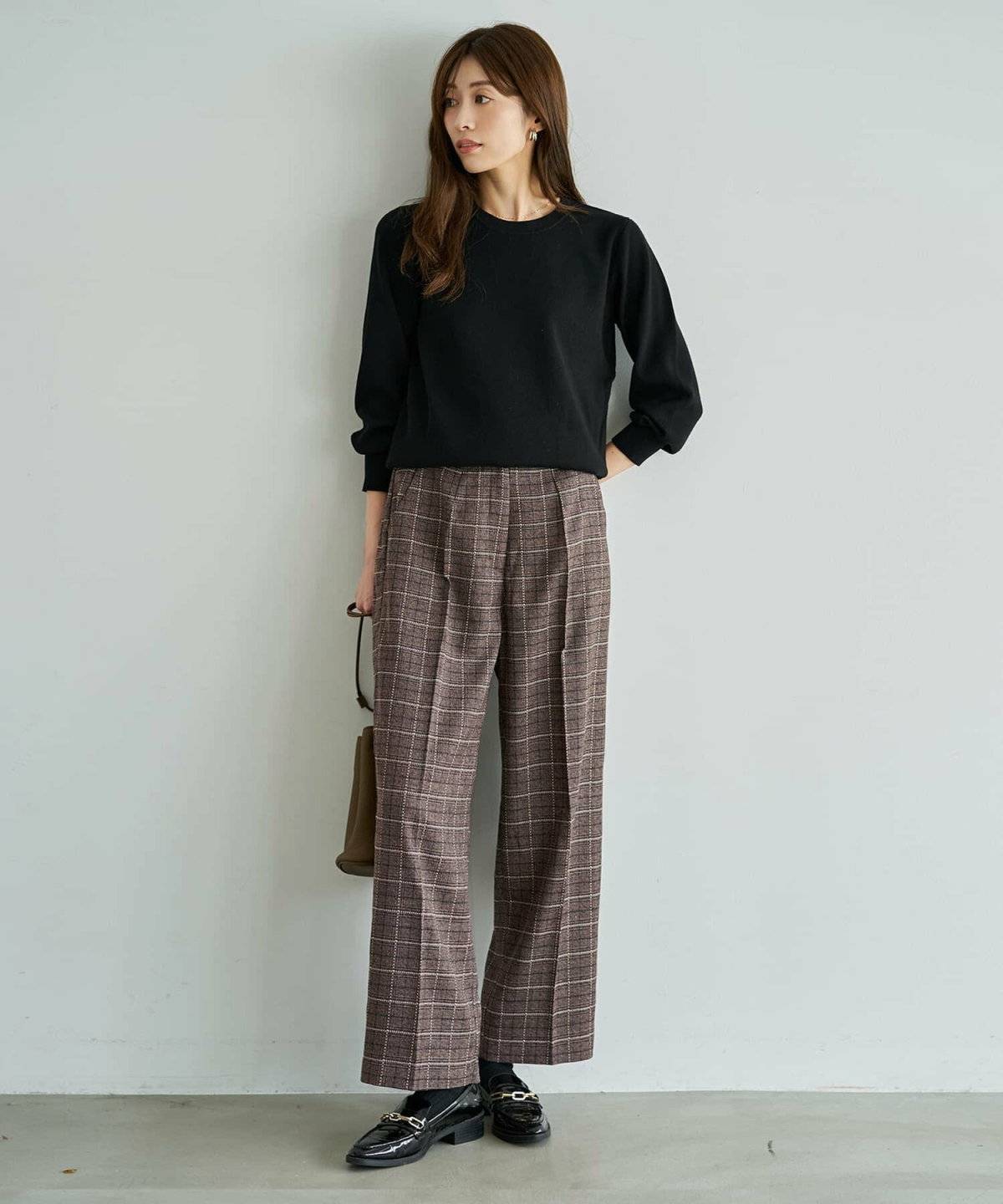 脚が太い人にNGなパンツコーデはチェック柄パンツ