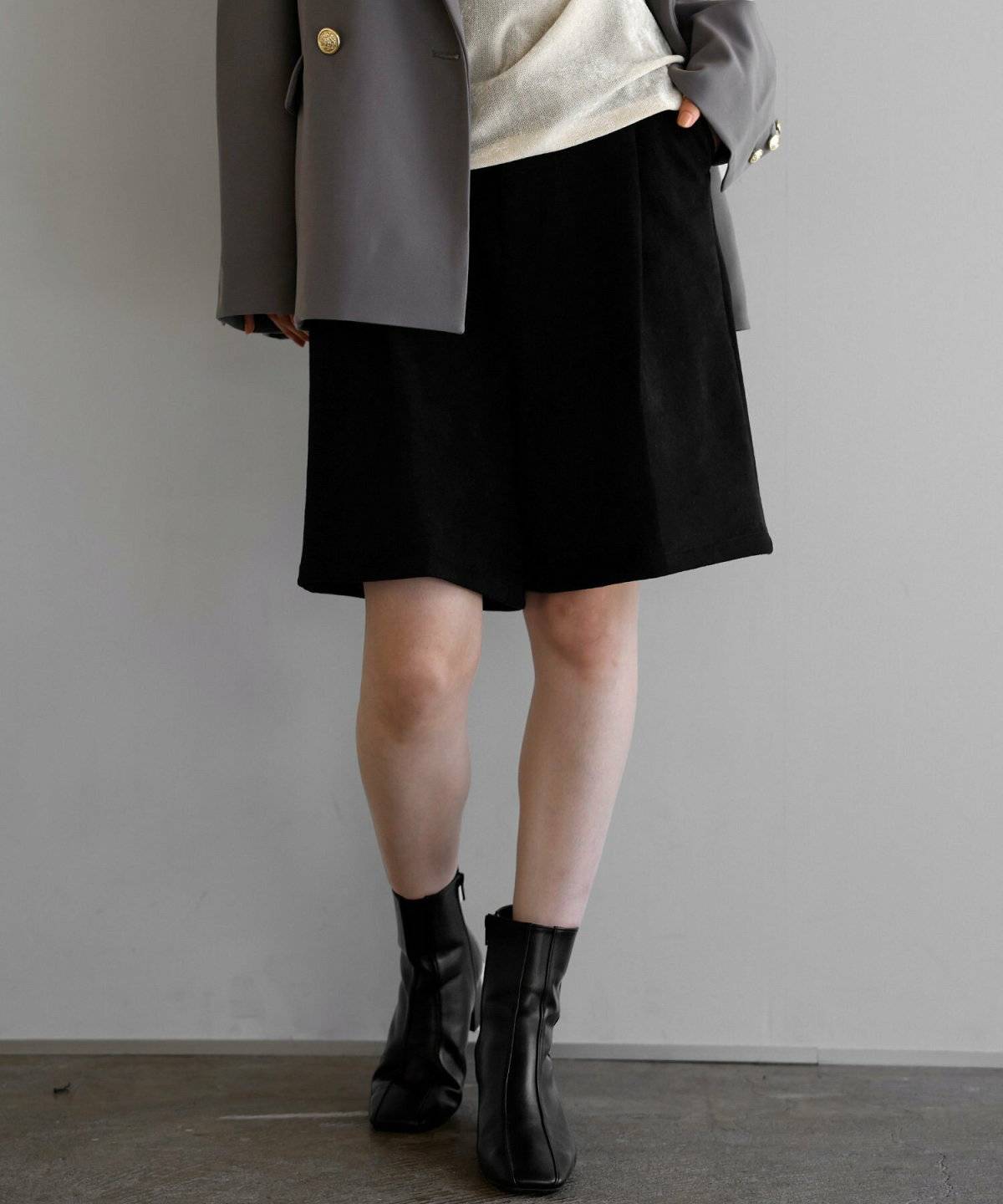 脚が太い人にNGなパンツコーデはショート丈とハーフ丈パンツ