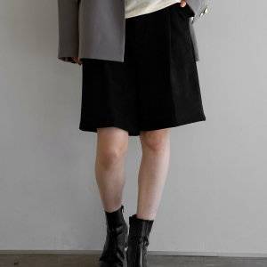 太い脚が強調される！？避けるべきNGなパンツコーデはコレ〜秋編〜