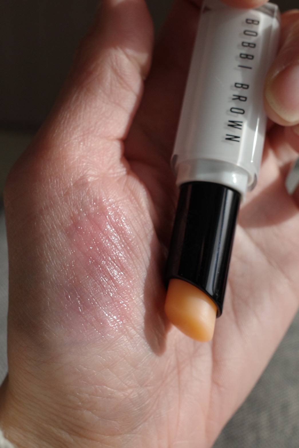 BOBBI BROWN エクストラ リップティンテッドバーム ベアピンク