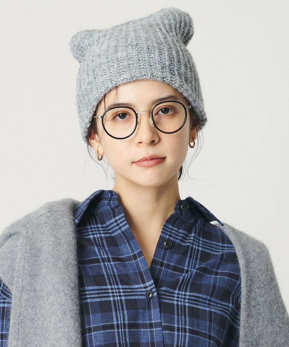 メガネをかけた女性