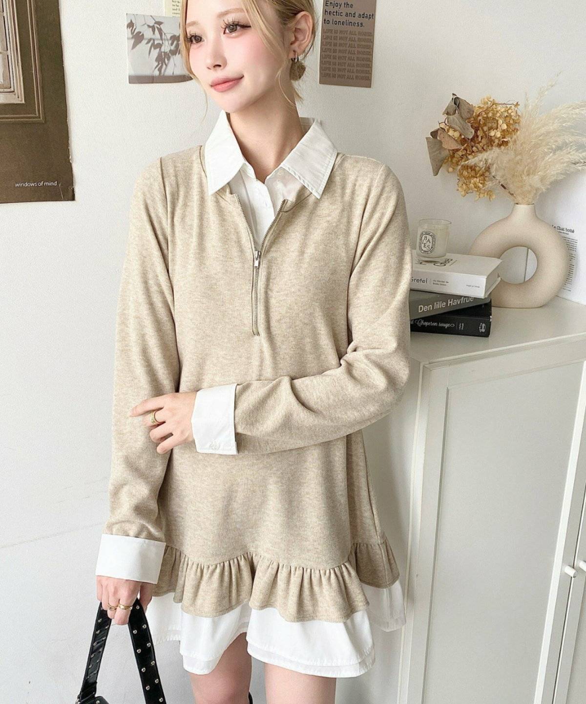 ワンピースコーデの女性