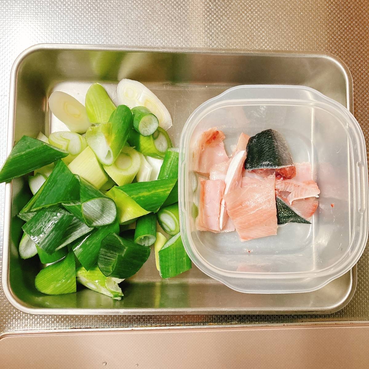 永谷園公式の「待つだけで葱と鮪のあっさり煮」のレシピ