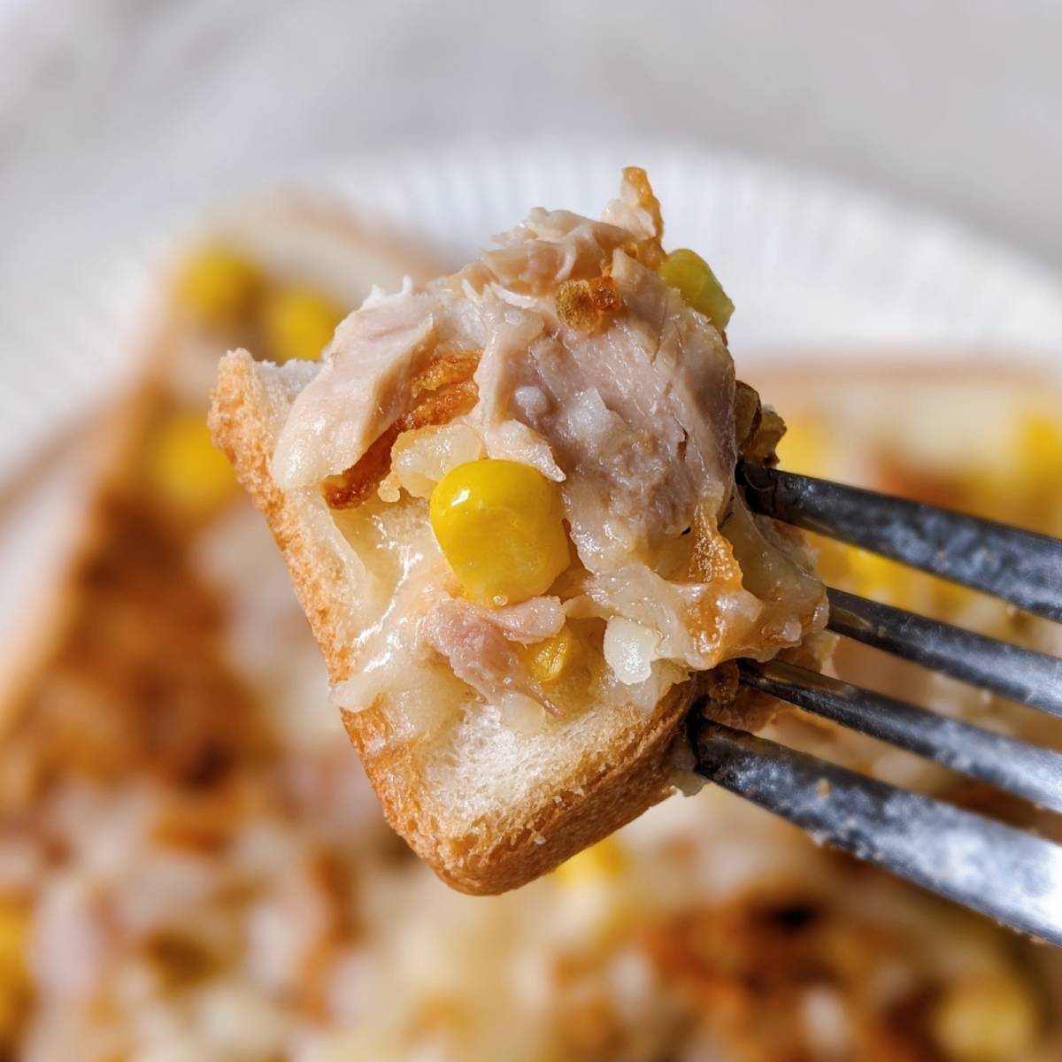 いなば公式の「ボリューム満点！ゴロっととろっとツナトースト」のレシピ