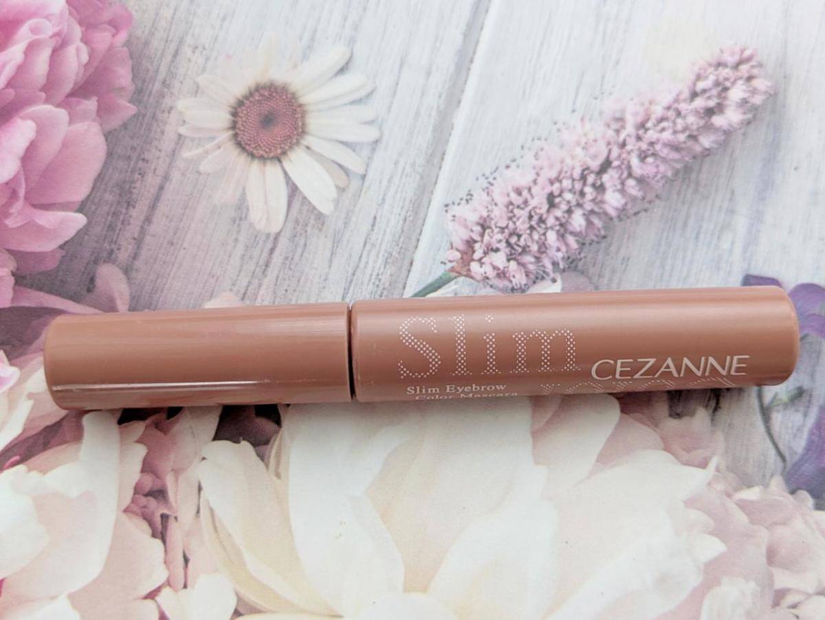 セザンヌ極細アイブロウマスカラ全体画像