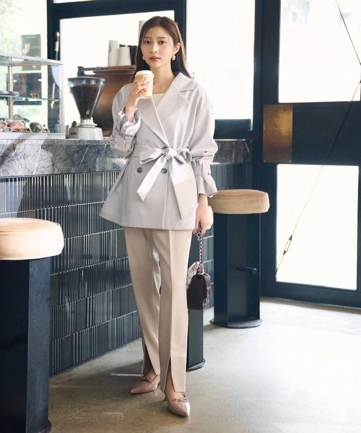 トレンチコートコーデ