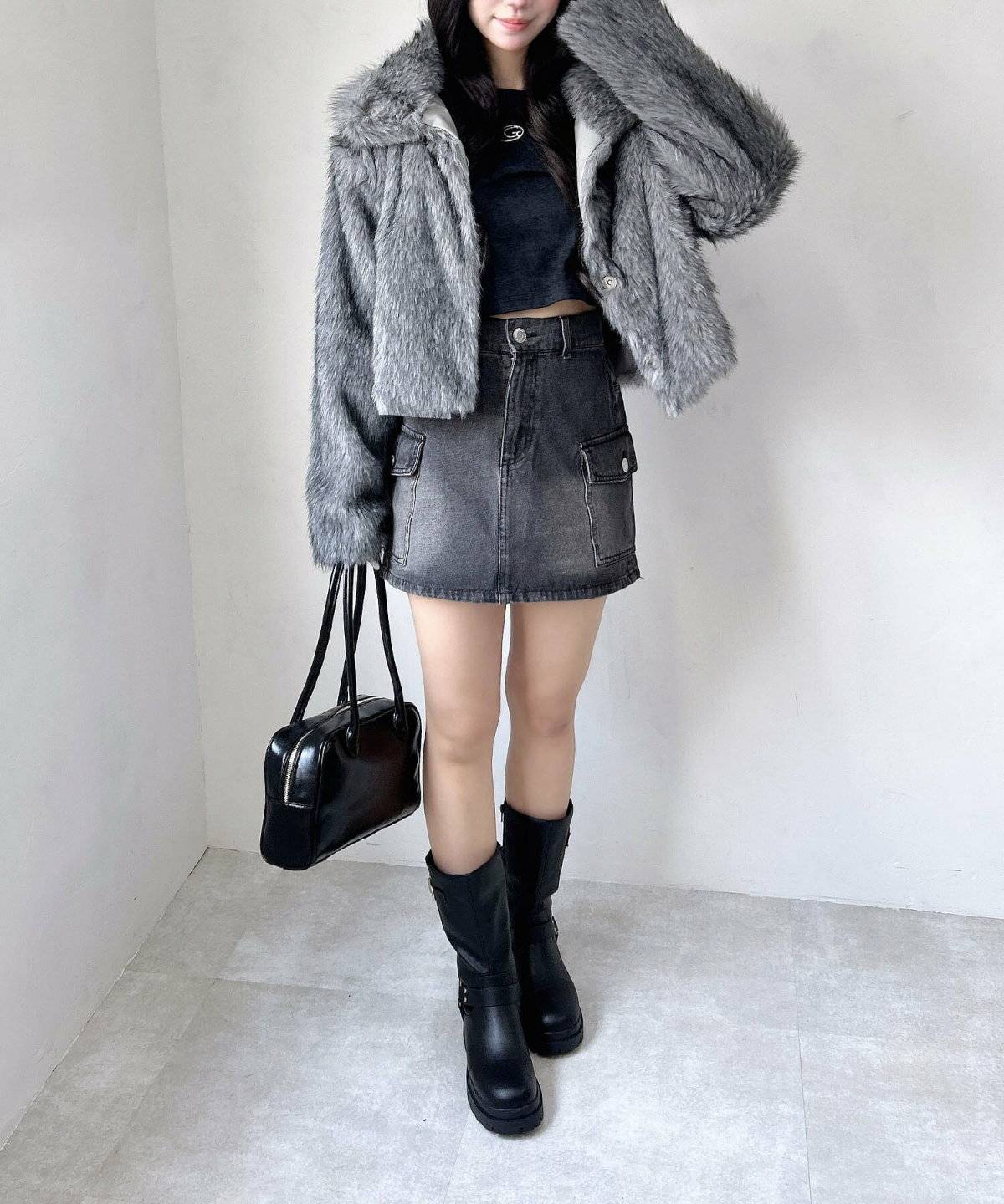 グレーファーコートコーデ