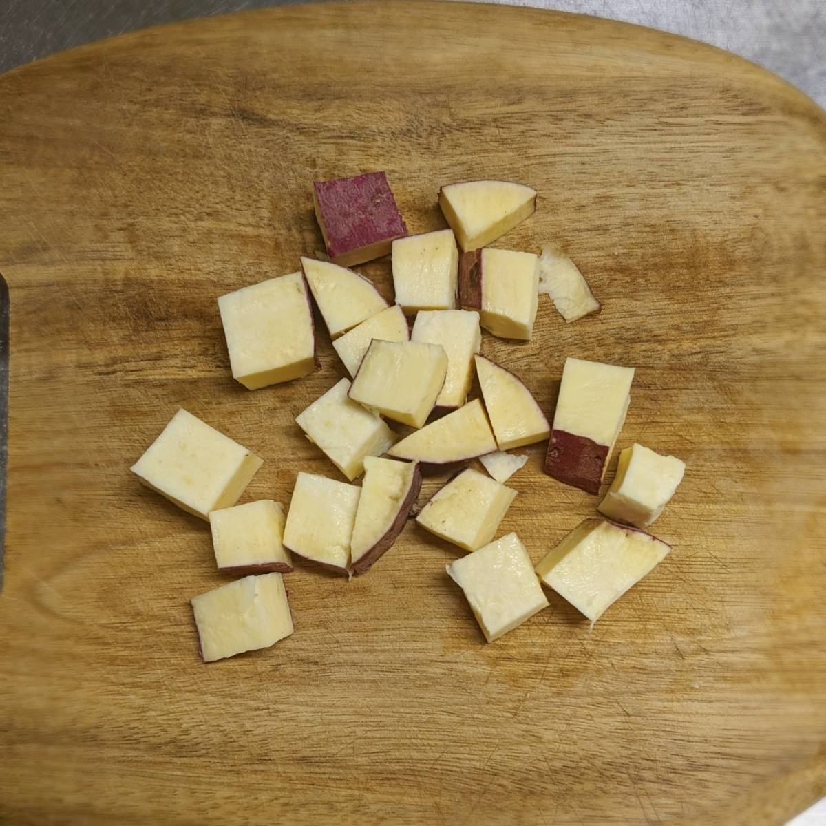 JAグループ公式の「皮付きさつま芋の簡単サラダ」のレシピ