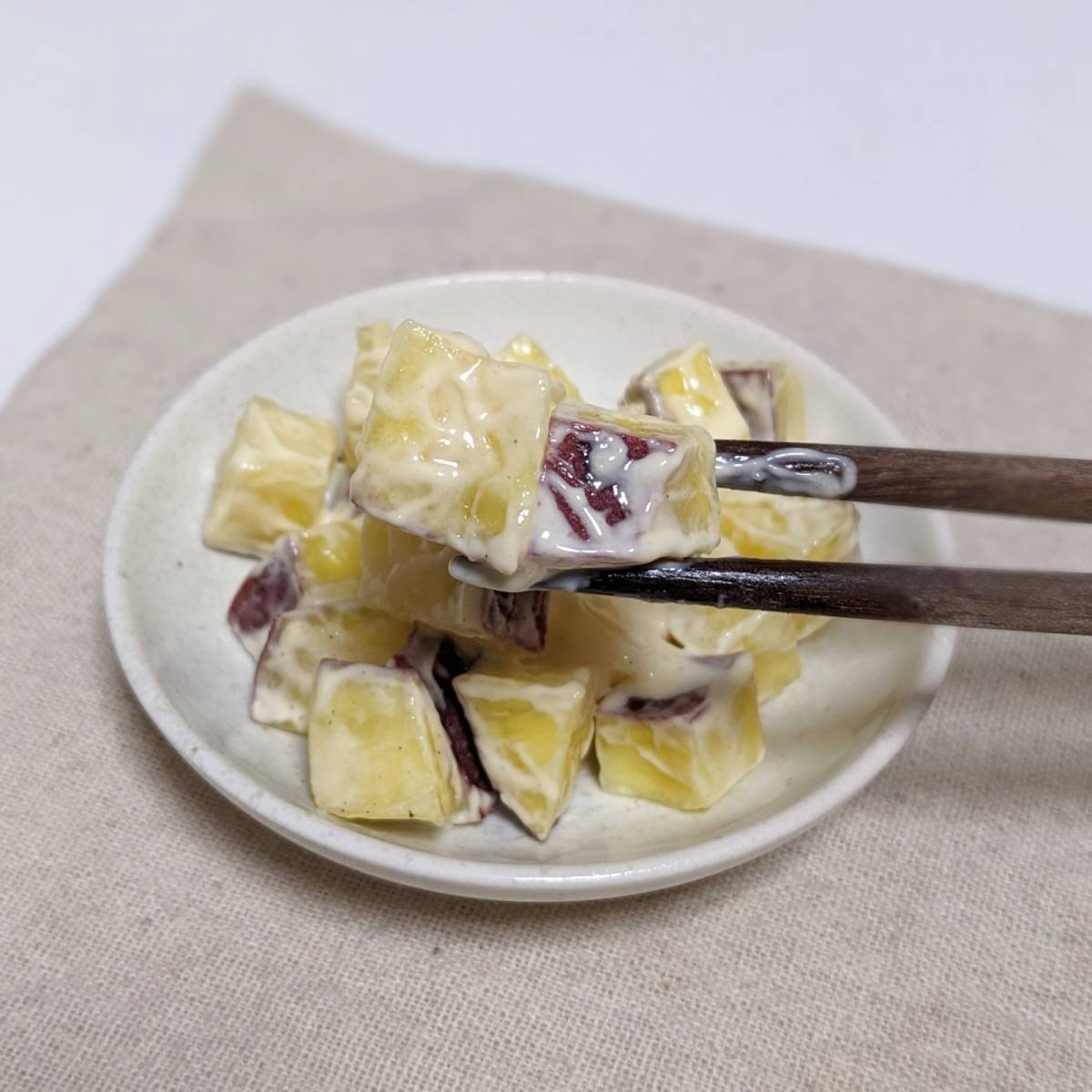 JAグループ公式の「皮付きさつま芋の簡単サラダ」のレシピ