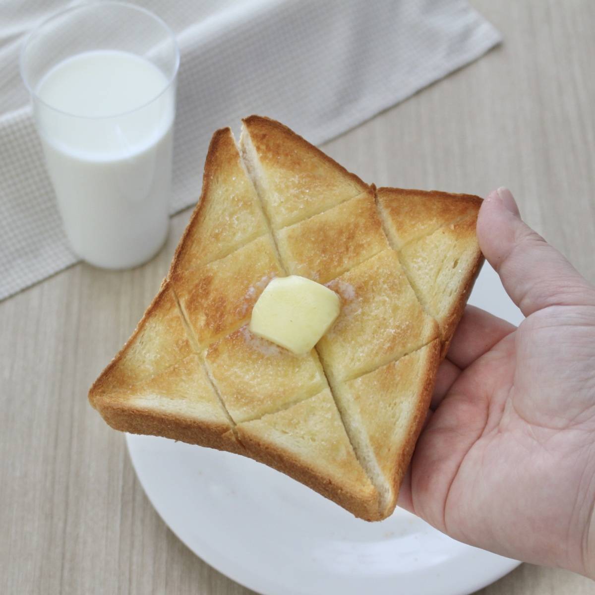 パスコ公式の「絶品バタートースト」のレシピ