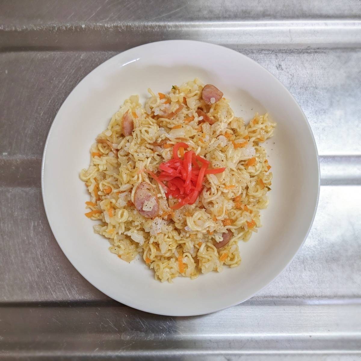 チャルメラ公式の「定番しょうゆチャーハン」のレシピ