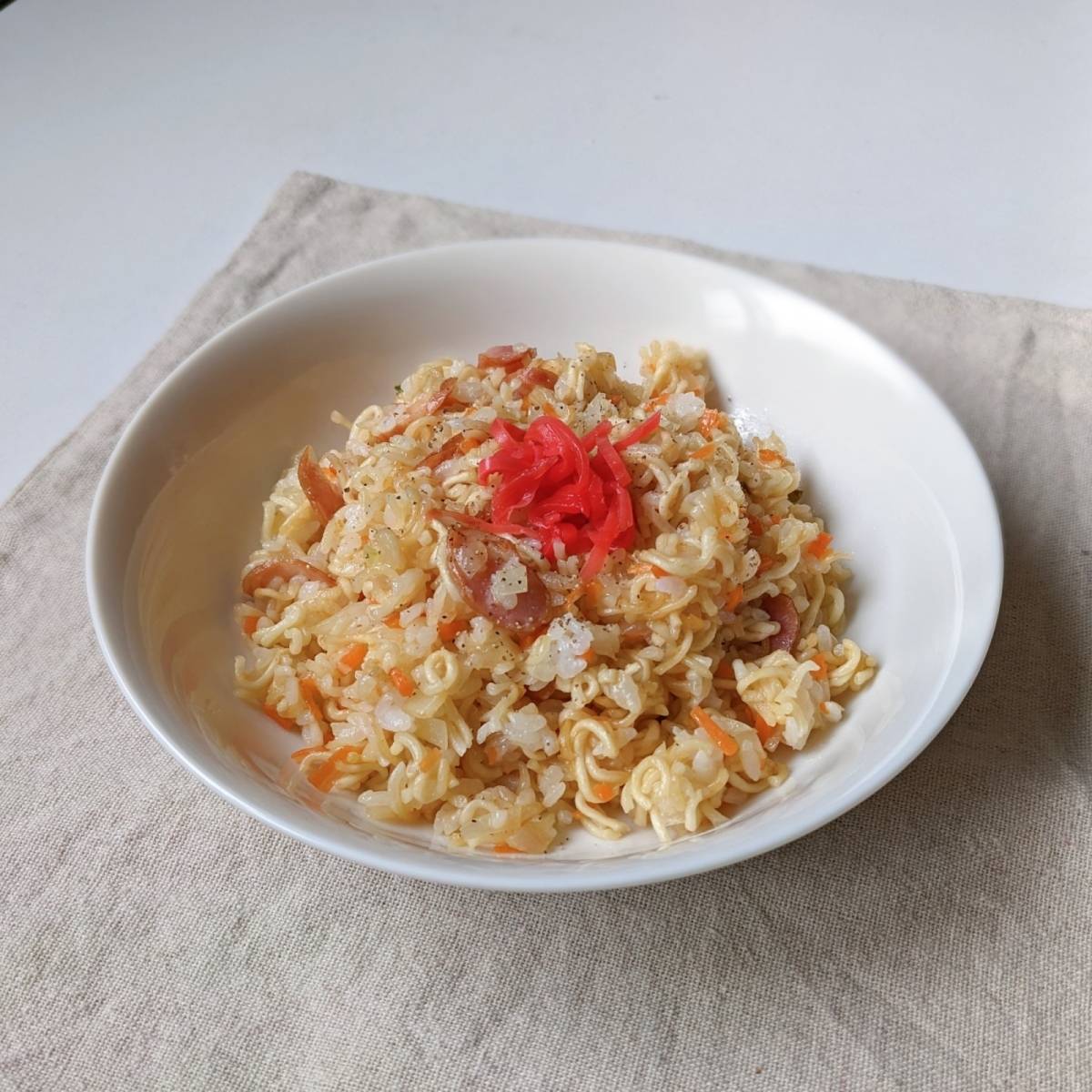 チャルメラ公式の「定番しょうゆチャーハン」のレシピ