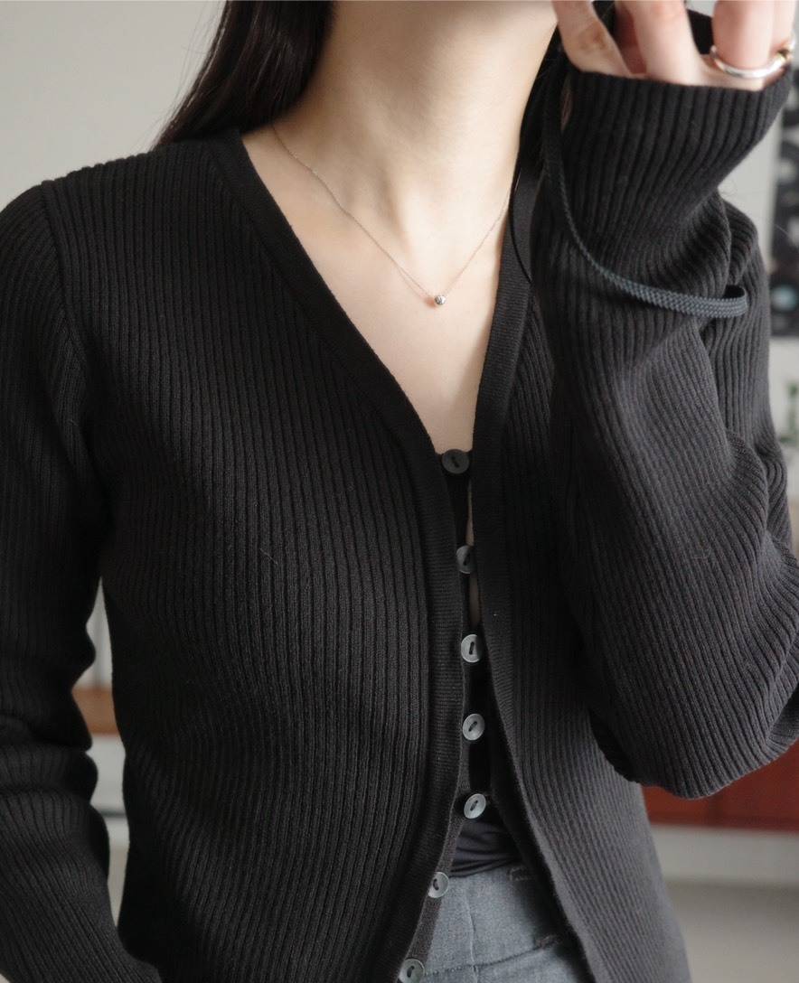 feepur リブニットVカーディガン