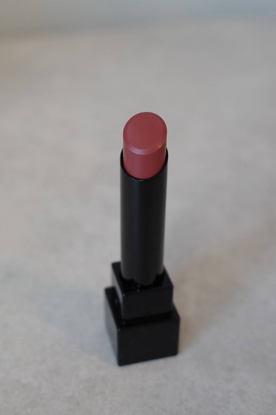 KATE リップモンスター 19 口染めライチの甘い罠