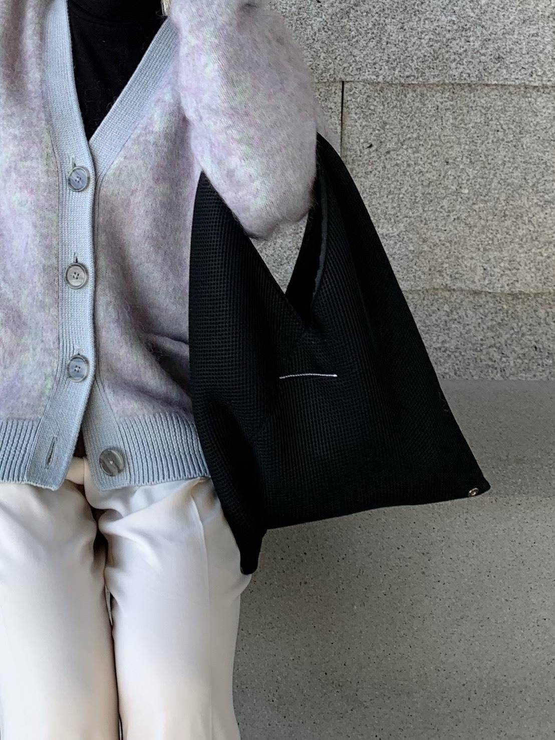 MM6 Maison Margiela ブラック・スモール トライアングル トートバッグ