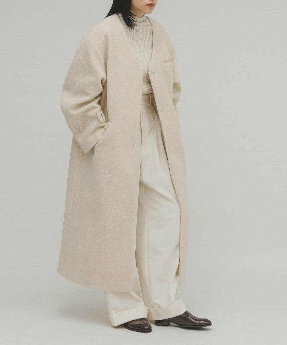 ロングボアコートコーデ