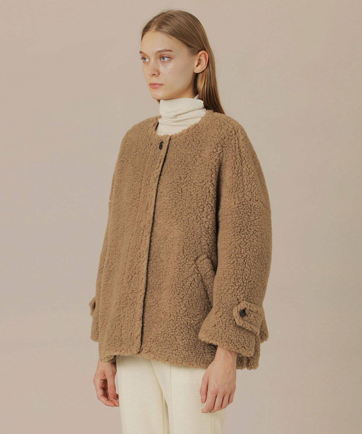 ボアブルゾンコーデ