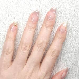 こなれ感たっぷり。不器用さん向け「まっすぐフレンチネイル」のやり方