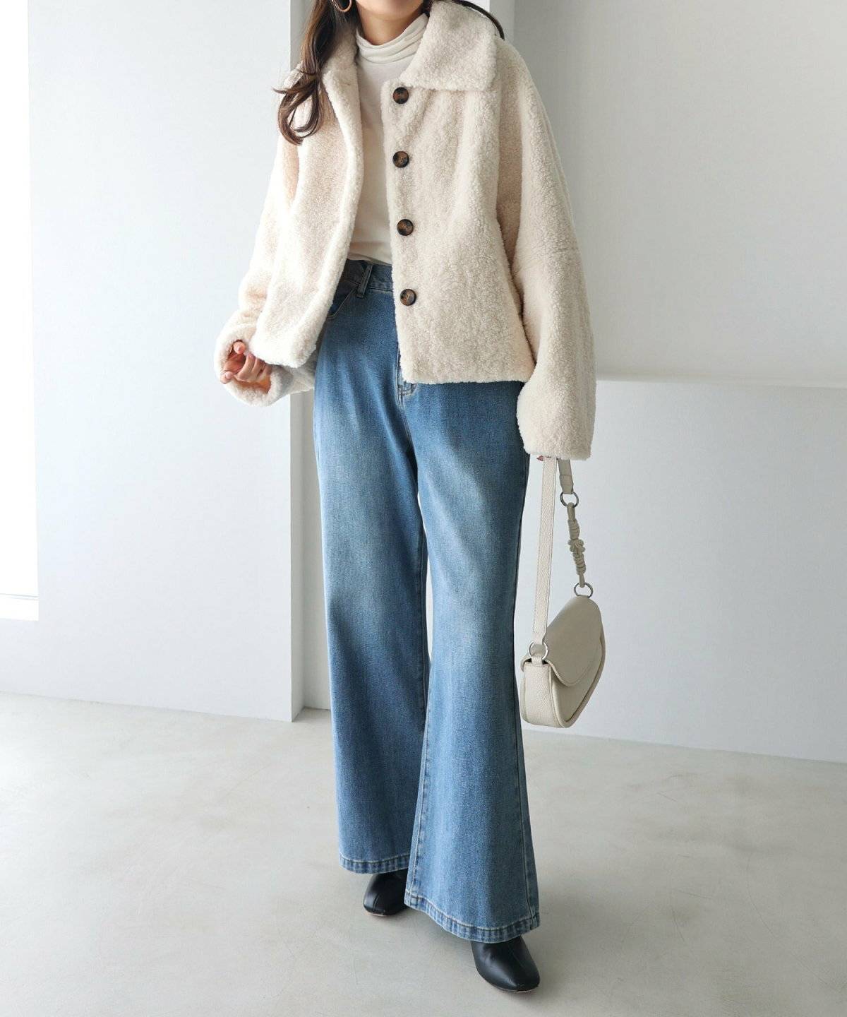 ボアコートコーデ