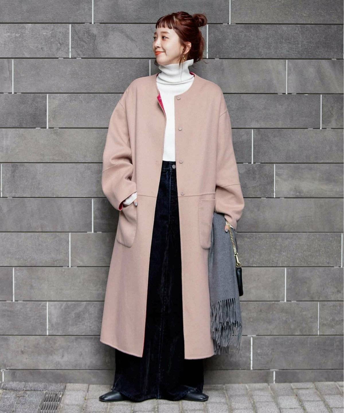 ノーカラーコートコーデ