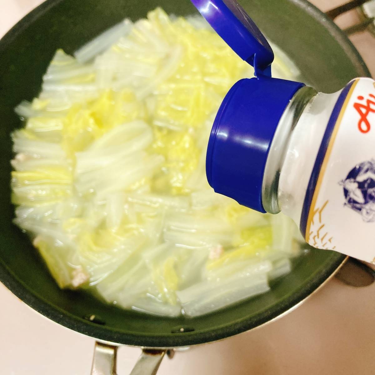 JAグループ公式の「ダシダde❤白菜と牛豚合挽のスープ❤」のレシピ