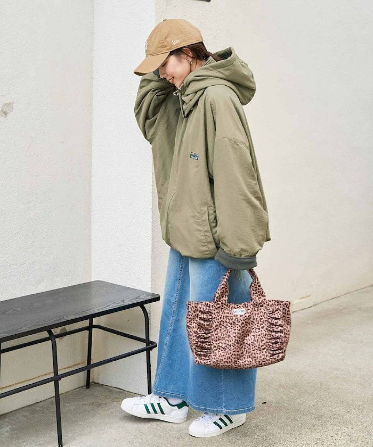 ロング丈のフリースコートコーデ