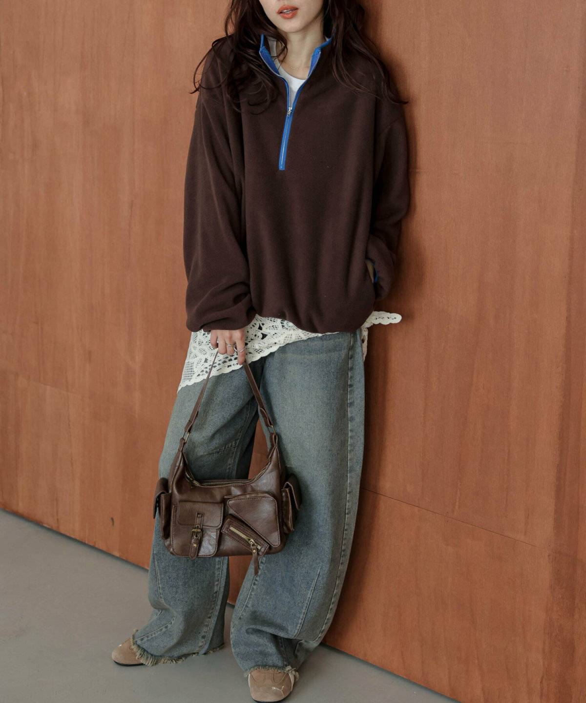 ブラウンのフリースコーデ