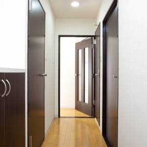 実は風水的に大正解です。廊下にあると勝負運がぐんぐん上がるもの5選